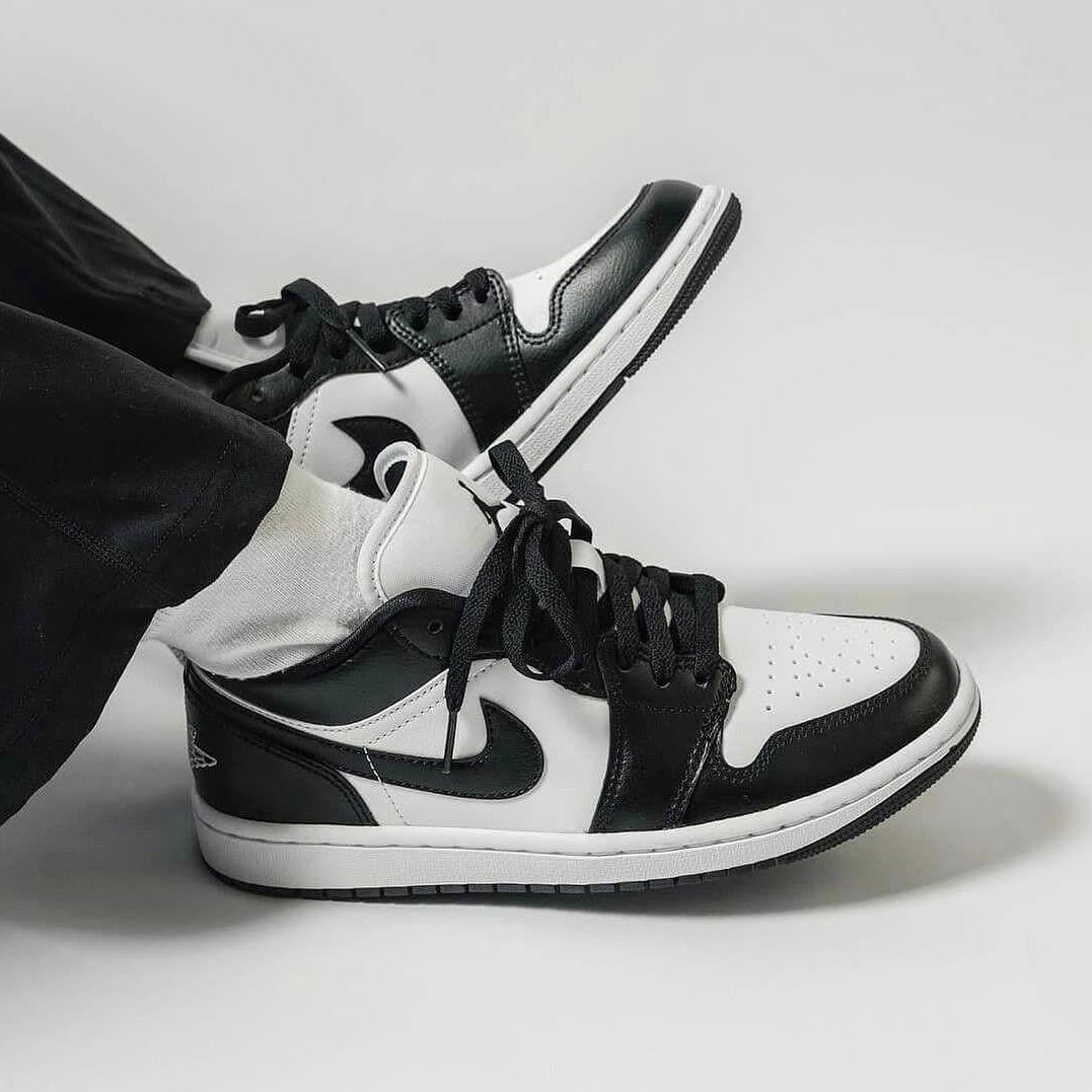 Nike Air Jordan 1 Low Panda