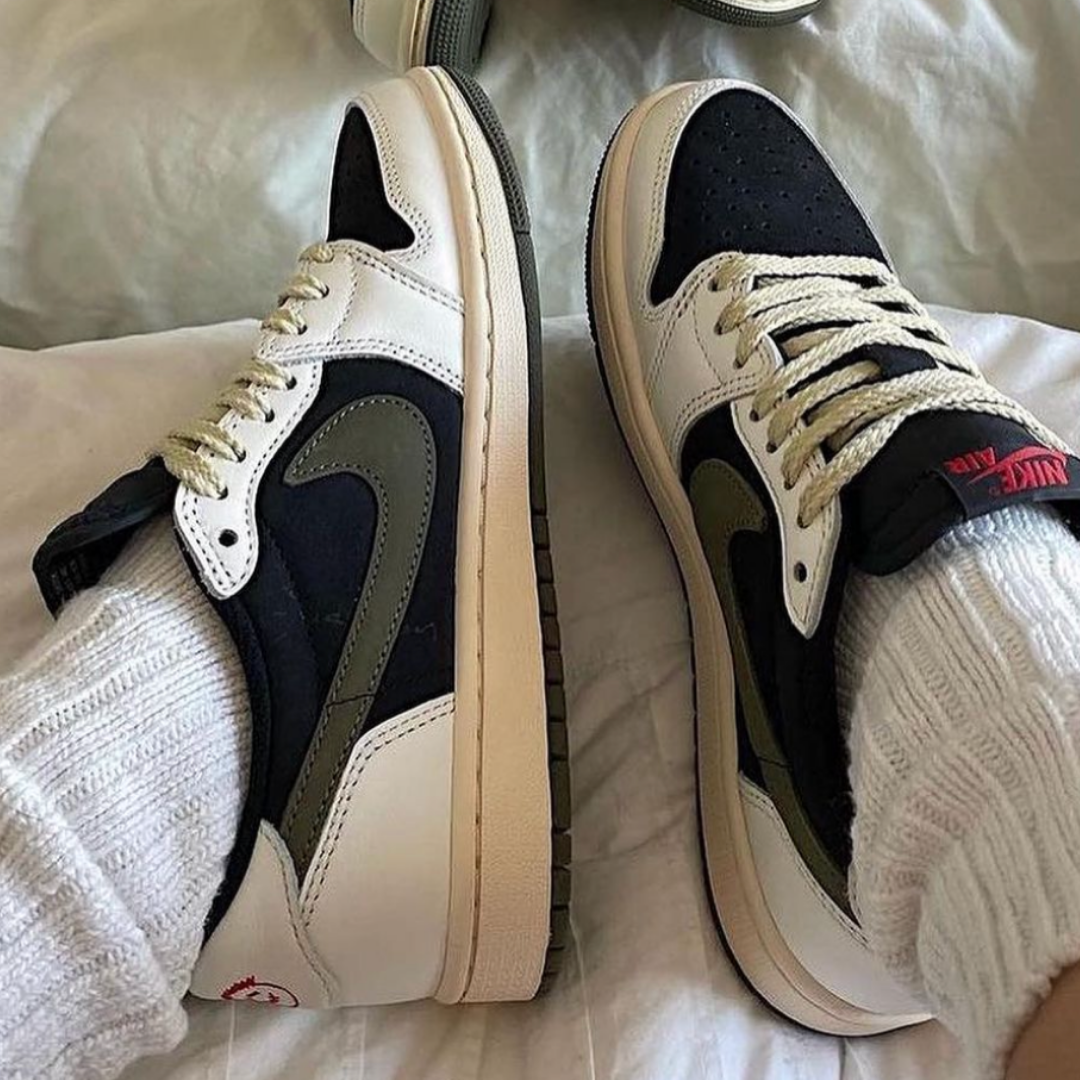 Nike Air Jordan 1 Low Travis Scott Olive