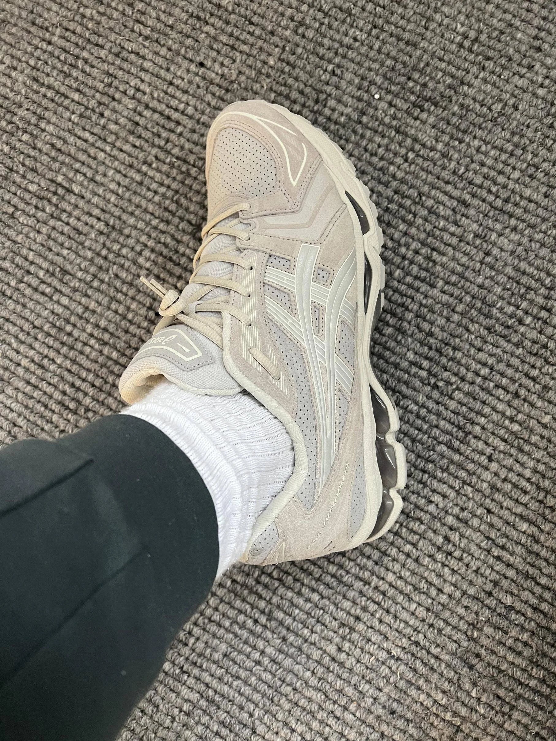 ASICS Gel-Kayano 14 Oyster Grey