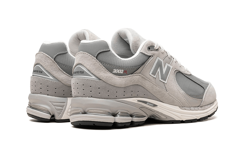 New Balance 2002R Gore-Tex Concrete