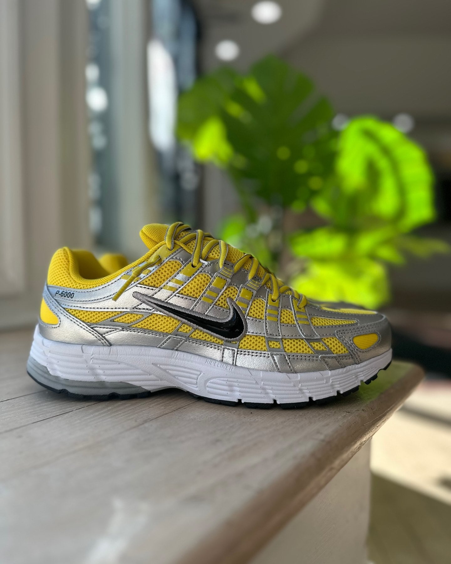 Nike P-6000 Lightning Metallic Yellow/Silver