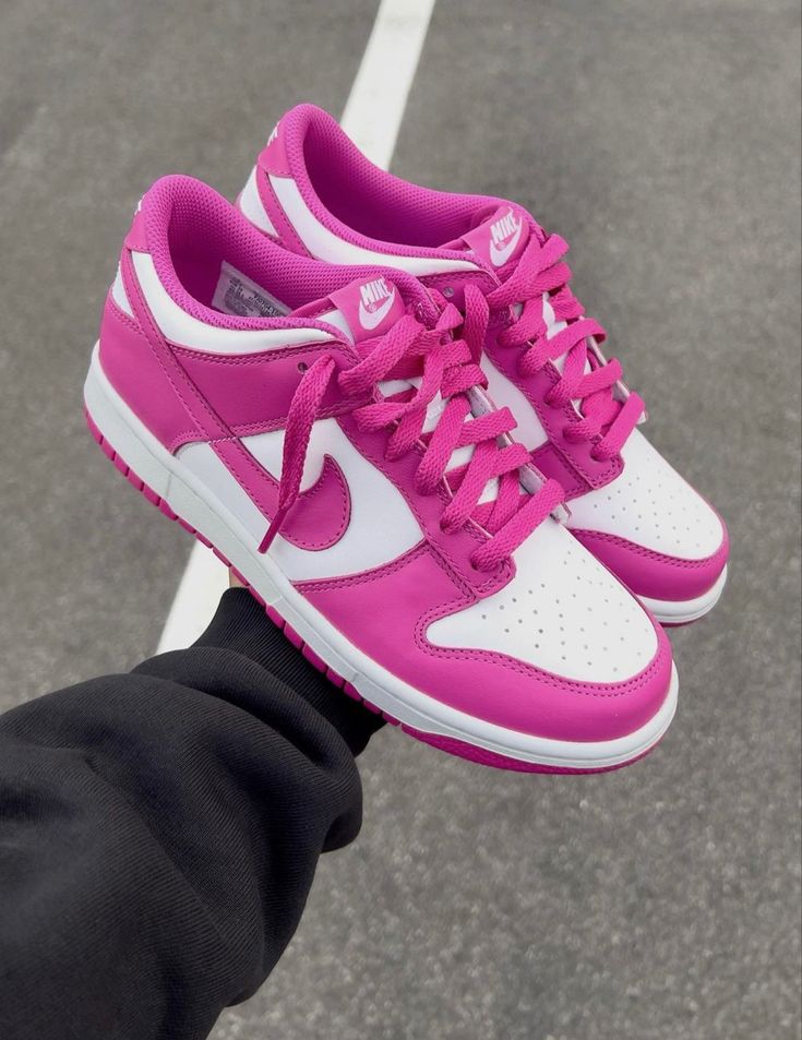 Nike Dunk Low Active Fuchsia